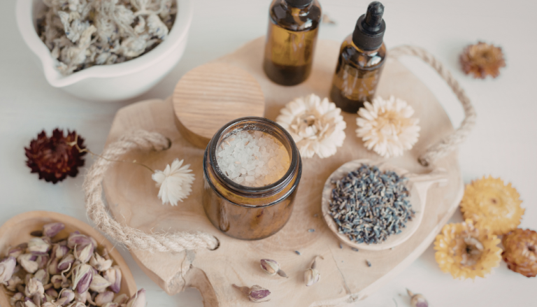Parfum pour bougie sans CMR : respirez le printemps avec sérénité en 2026